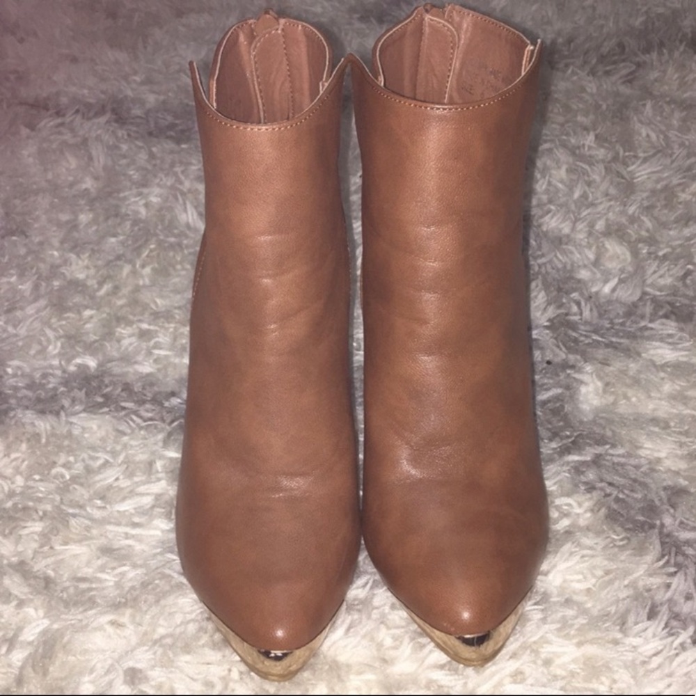 Tan stiletto heel boots - Picture 4 of 4